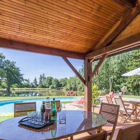 Maison De 5 Chambres A Le Val Saint Pere Avec Piscine Partagee Jardin Clos Et Wifi A 15 Km De La Plage