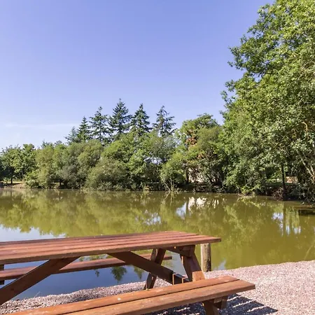 Tatil Evi Maison De 5 Chambres A Le Val Saint Pere Avec Piscine Partagee Jardin Clos Et Wifi A 15 Km De La Plage