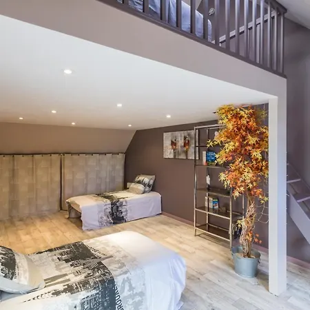 Maison De 5 Chambres A Le Val Saint Pere Avec Piscine Partagee Jardin Clos Et Wifi A 15 Km De La Plage Le Val-Saint-Père