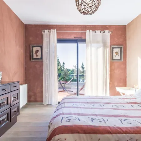 Maison De 5 Chambres A Le Val Saint Pere Avec Piscine Partagee Jardin Clos Et Wifi A 15 Km De La Plage Tatil Evi